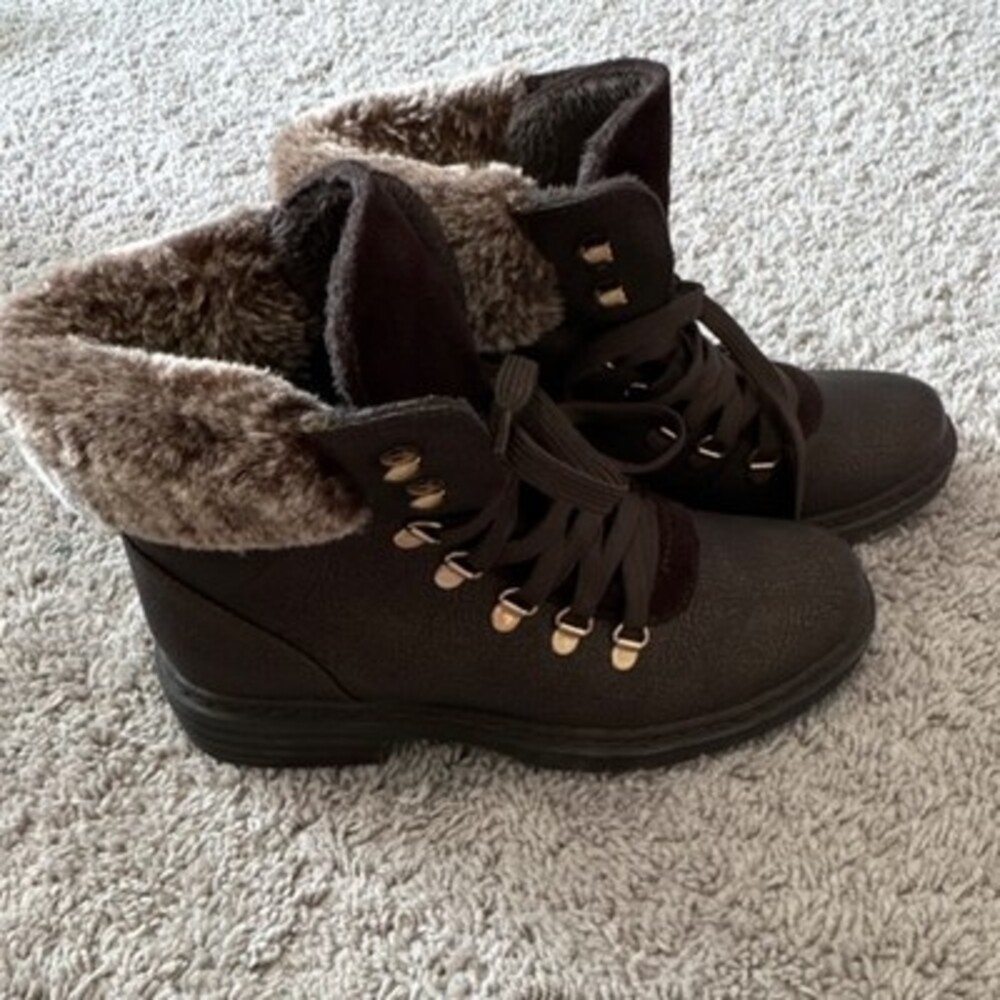 Wanted Brown Synthetic Ankle Boot Women Lace-Up Faux Fur Lined Round Toe 8